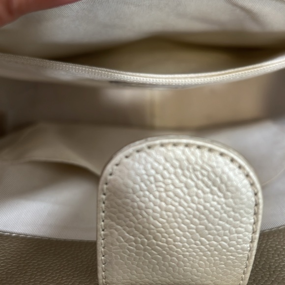 CHANEL CAVIAR SHOPPING TOTE ๐ - Picture 14 of 16